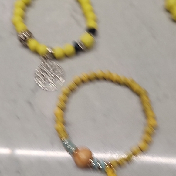 Yellow Beaded Bracelet Set with Silver Accents - Picture 6 of 7